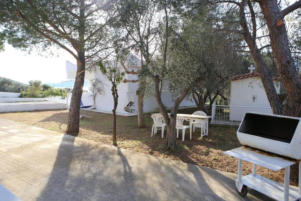 White Villa In Olive Trees And Seaview To Panagia Almiropótamos Eksteriør bilde